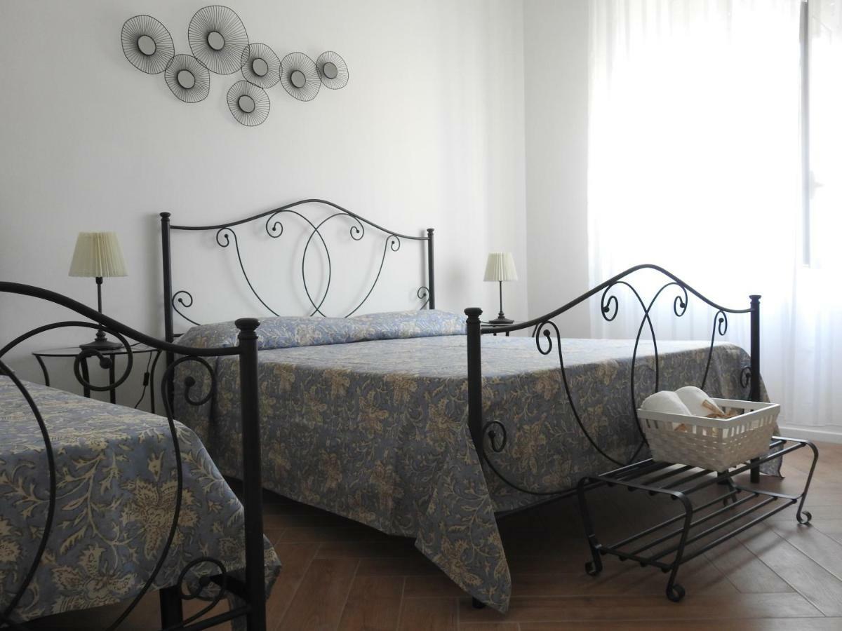 דירות סירקוזה Casa Pinco מראה חיצוני תמונה