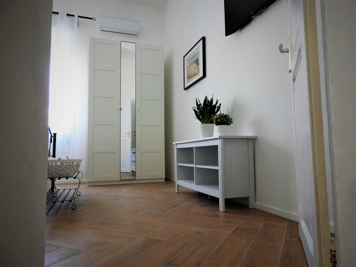דירות סירקוזה Casa Pinco מראה חיצוני תמונה